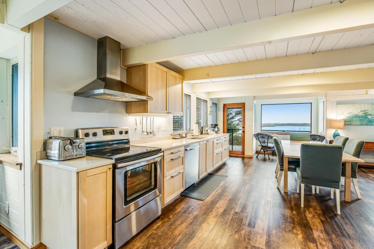 The Sandpiper At Bayocean Cape Meares Exterior photo