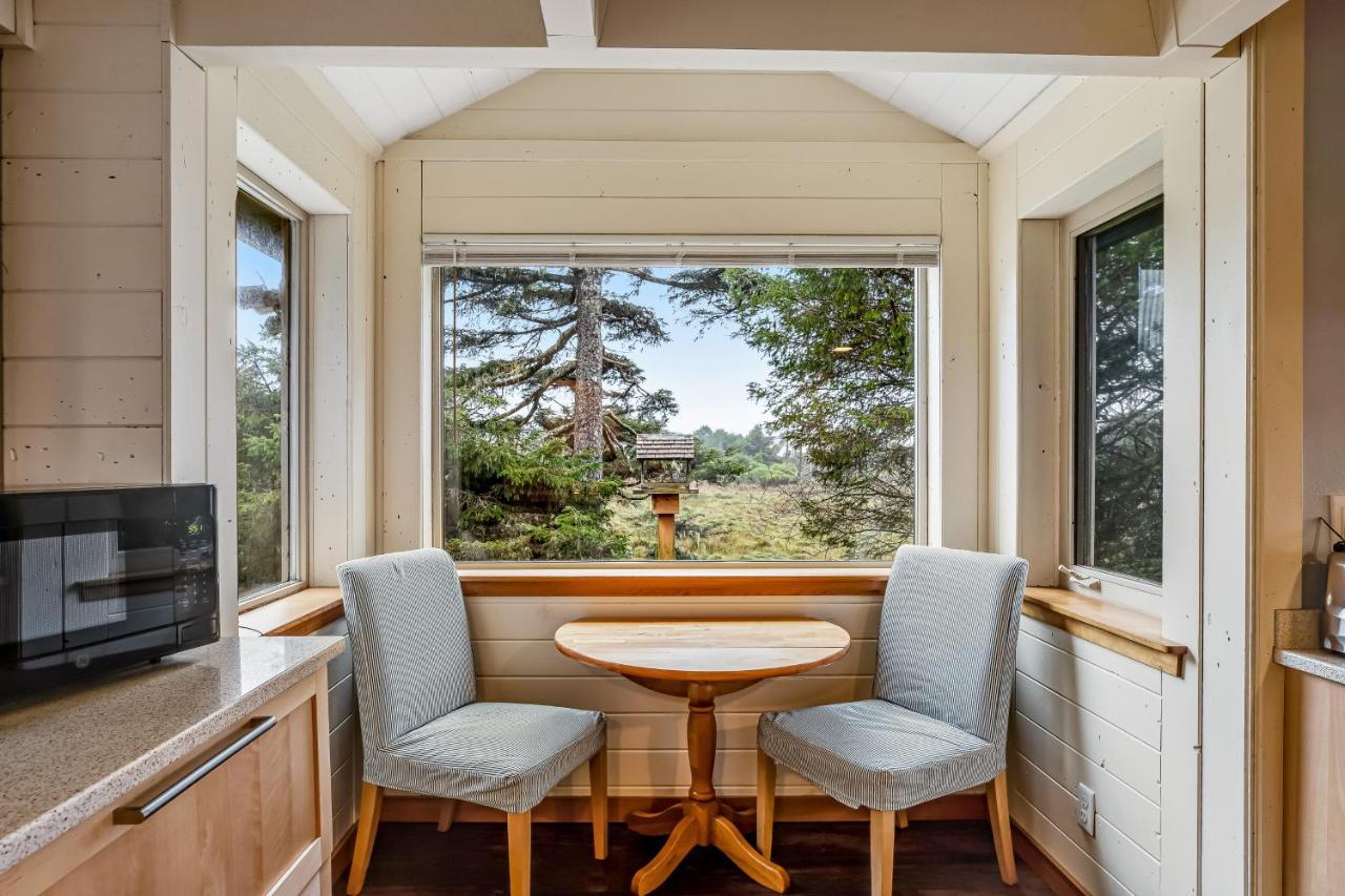 The Sandpiper At Bayocean Cape Meares Exterior photo